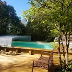 With Swimming Pool Dom wakacyjny Carqueiranne